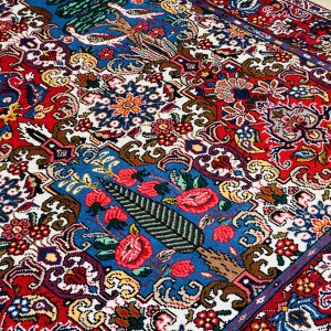فرش دستبافت ۴ متری بختیاری طرح خشتی
