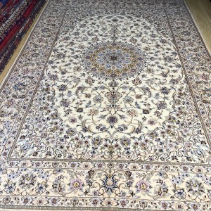 فرش ۶ متری نایین اکبند