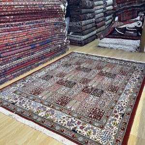 فرش مربع مود بیرجند ۴.۵ متری