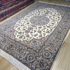 فرش ۶ متری اکبند اردکان