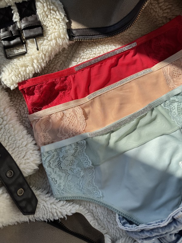 شورت لامبادا نگینی وانیلا سکرت  کد268