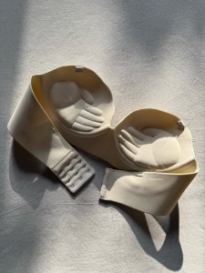 سوتین دکلته