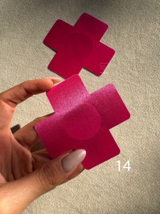 نیپل چسبی نوک سینه