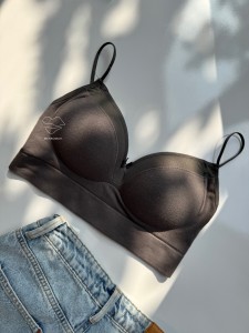 نیم تنه دخترانه