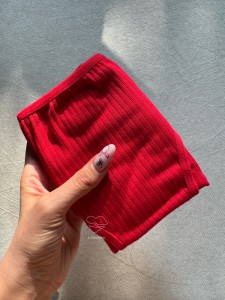 شورت قرمز زنانه