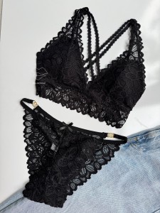 ست برالت و شورت گیپوردار