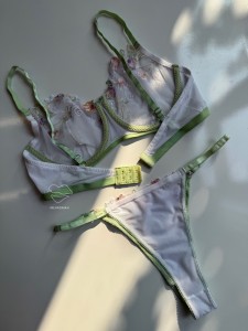 ست شورت و سوتین توری