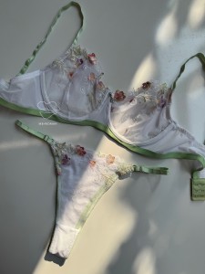 ست  فنردار دشت گل‌ها کد 874