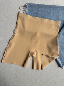 شلوارک زنانه گنی