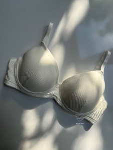 لباس زیر کبریتی