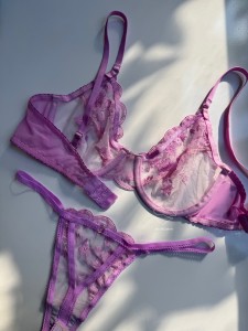 خرید لباس زیر زنانه توری