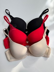 سوتین اسفنجی وسط قلبی