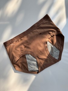 شورت پریودی دنیز