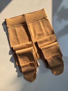 جوراب شلواری تو کرکی کد 919