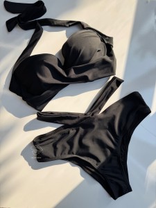 بیکینی کاپدار مشکی کد 923