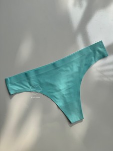 شورت بدون دوخت و درز