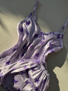 ست تاپ و شلوارک پروانه ساتن