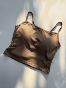 لباس کراپ تاپ