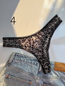 شورت توری حریری