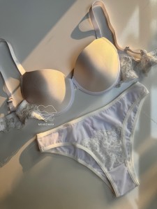 لباس زیر عروس