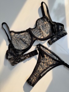 شورت و سوتین ست ببری