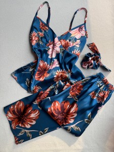 تاپ و شلوار ساتن خاص کد 960