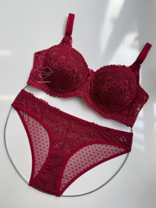 ست لباس زیر کاپدار شیک