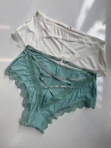 خرید شورت از مهروماه شاپ