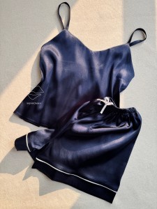 تاپ و شورتک مغذی دوزی