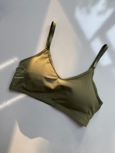 نیم تنه کاپ دار زنانه