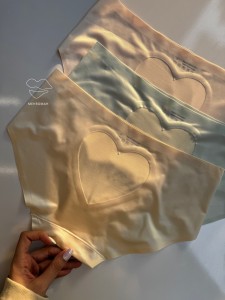 لباس زیر ساتن