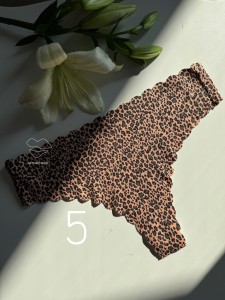 شورت طرح دار زنانه