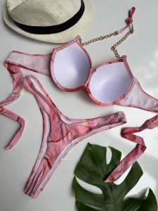 بیکینی کاپدار فنردار