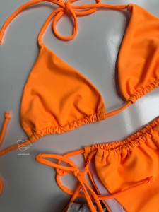 بیکینی کاپ مثلثی بیسیک کد 1021