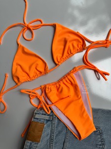 بیکینی کاپ مثلثی بیسیک کد 1021