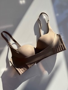 سوتین مانکنی موکا 2025