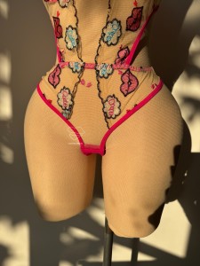 بادی قزن دار گلدوزی