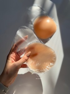 سوتین سیلیکونی