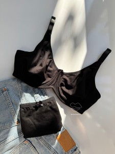 ست لباس زیر مشکی