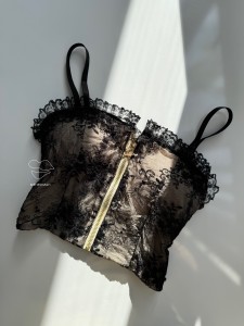 کراپ مشکی گیپوری