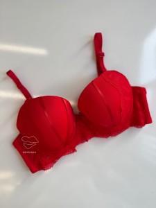 سوتین زنانه فنردار