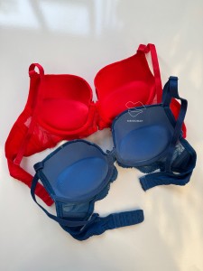 سوتین پوش آپ دار