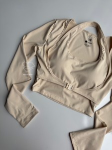 نیم تنه زنانه