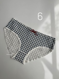 شورت چهارخونه