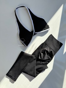 نیم تنه و لگ پشت چین دار مشکی