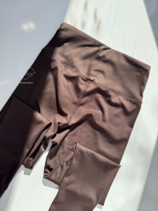 لگ قهوه ای