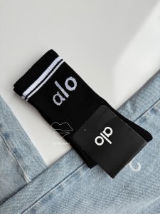جوراب ترند alo