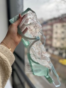 لباس زیر توری