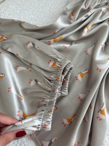 تاپ و شورتک ساتن زنانه