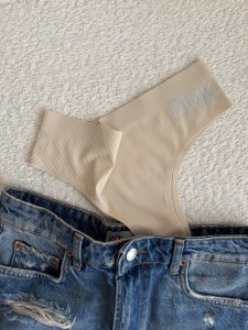 لباس زیر زنانه